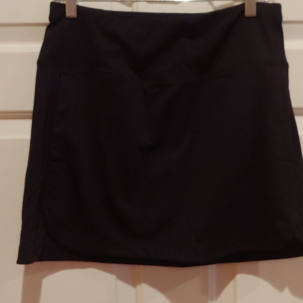 Athleta athletic Skirt with built-in bike shorts